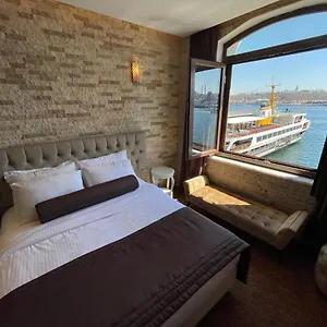 Weingart Port Seaside Estambul